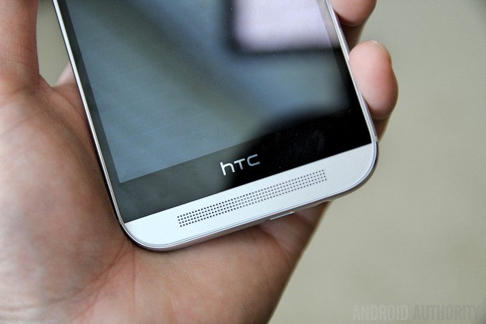 LG-G3-Vs-HTC-One-M8-13-710x473