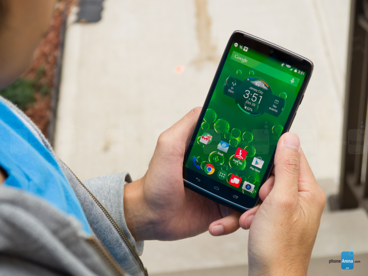 Motorola_Droid_Turbo