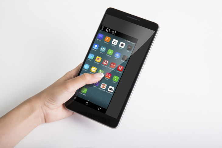 Lenovo_Phab_Size_Adjust